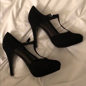 T-Strap Black Platform Shoe